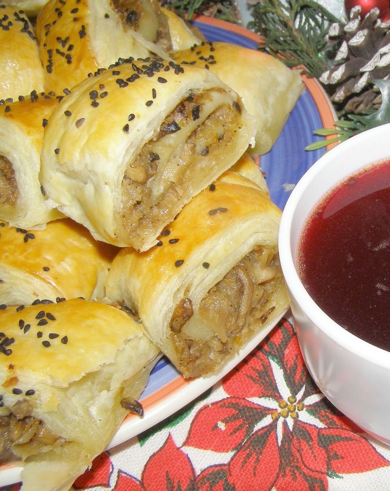 Paszteciki francuskie z kapustą i pieczarkami