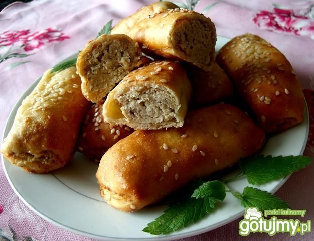 Paszteciki kruche,ale porządnie nadziane Paszteciki kruche,ale porządnie nadziane