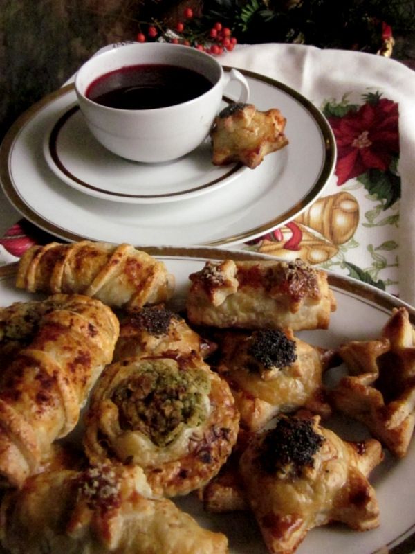 Paszteciki półfrancuskie z kapustą i grzybami