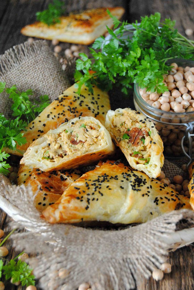 Paszteciki z ciecierzycą  Paszteciki z ciecierzycą