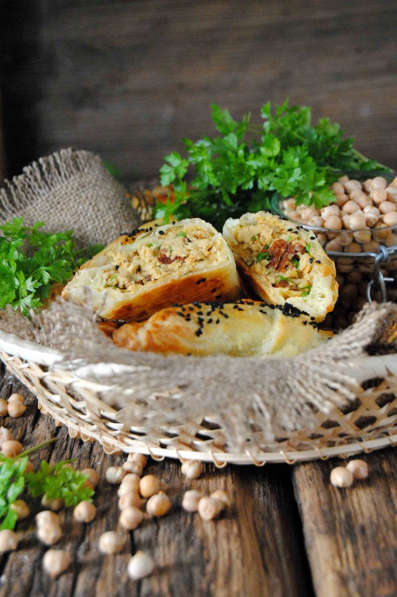 Paszteciki z ciecierzycą  Paszteciki z ciecierzycą