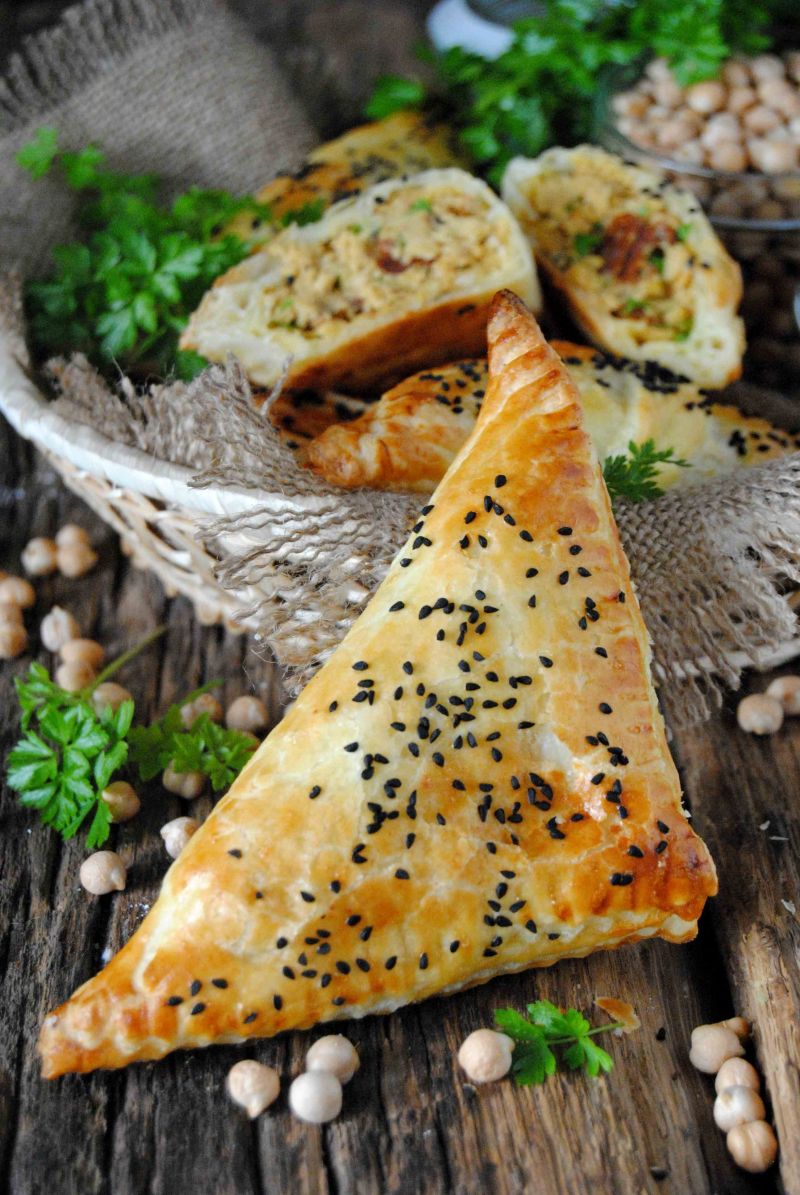 Paszteciki z ciecierzycą  Paszteciki z ciecierzycą