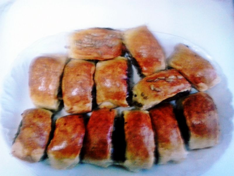 Paszteciki z indyczych serc z pieczarkami. Paszteciki z indyczych serc z pieczarkami.