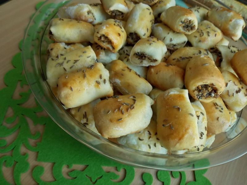 Paszteciki z kapustą i grzybami