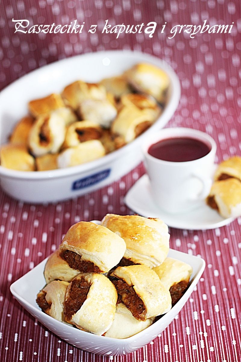 Paszteciki z kapustą i grzybami  Paszteciki z kapustą i grzybami