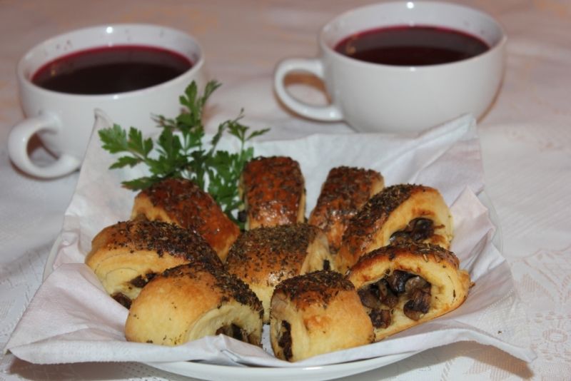 Paszteciki z pieczarkami  Paszteciki z pieczarkami