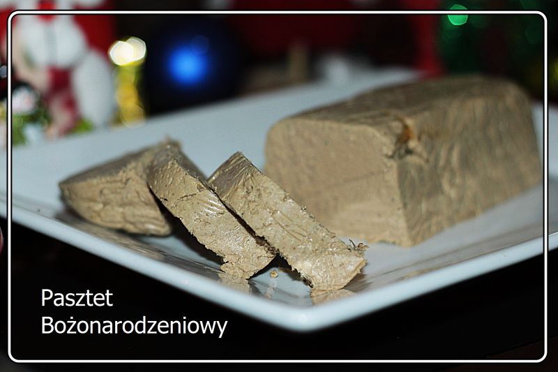 Pasztet Bożonarodzeniowy - Tradycyjny Pasztet Bożonarodzeniowy - Tradycyjny
