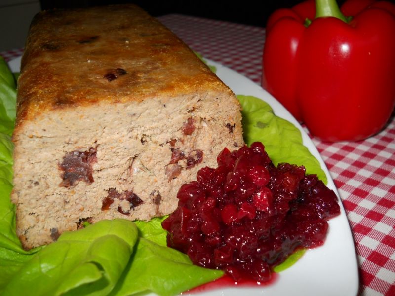 Pasztet drobiowy z żurawiną Pasztet drobiowy z żurawiną