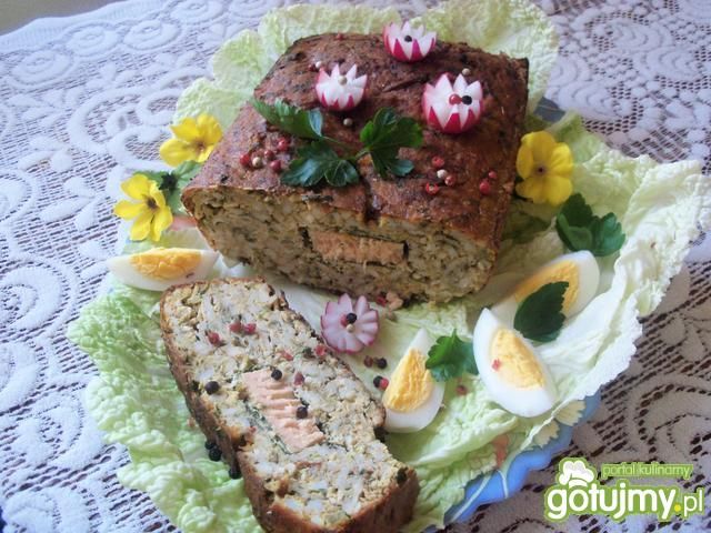 Pasztet jajeczno porowy z łososiem Pasztet jajeczno porowy z łososiem