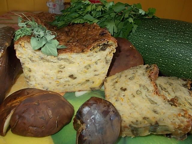 Pasztet z cukinią i leśnymi grzybami 