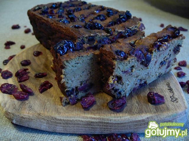 Pasztet z gęsi z żurawiną i śliwką