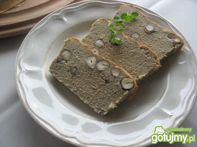 Pasztet z orzechami. Pasztet z orzechami.
