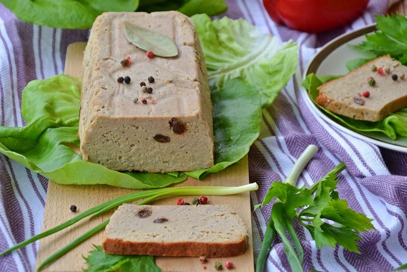 Pasztet z rodzynkami w whisky  Pasztet z rodzynkami w whisky