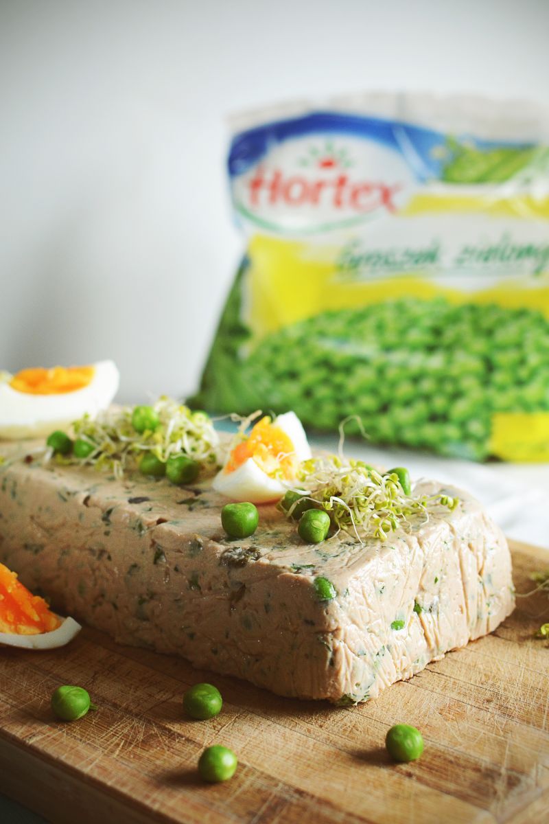 Pasztet z tuńczyka i groszku 