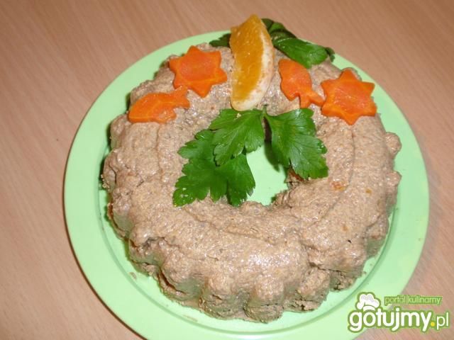 Pasztet z wątróbki drobiowej.