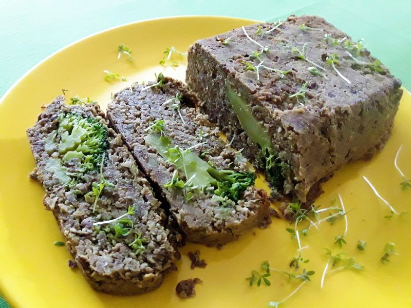 Pasztet z zielonej soczewicy z brokułami Pasztet z zielonej soczewicy z brokułami