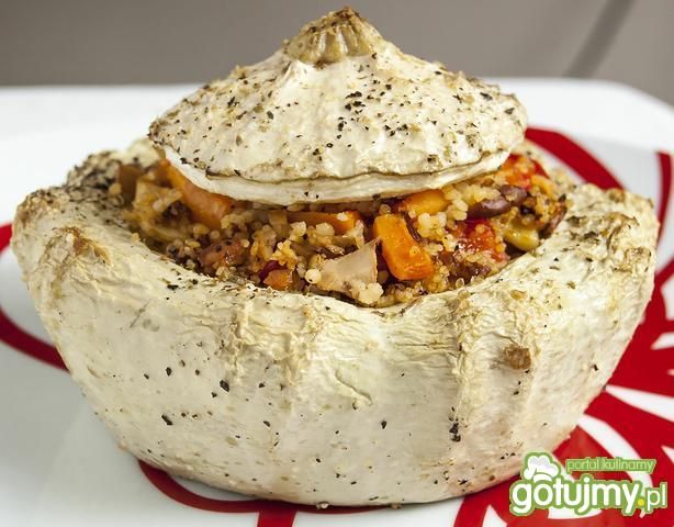 Patison nadziewany kuskusem i warzywami Patison nadziewany kuskusem i warzywami