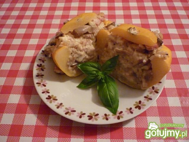 Patisony nadziewane ryżem i pieczarkami. Patisony nadziewane ryżem i pieczarkami.