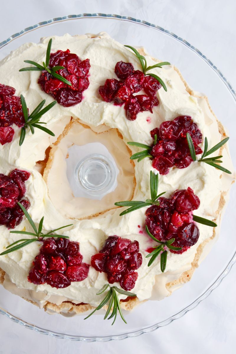 Pavlova świąteczna  Pavlova świąteczna