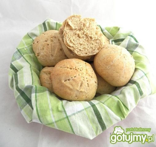 Pełnoziarniste bułeczki