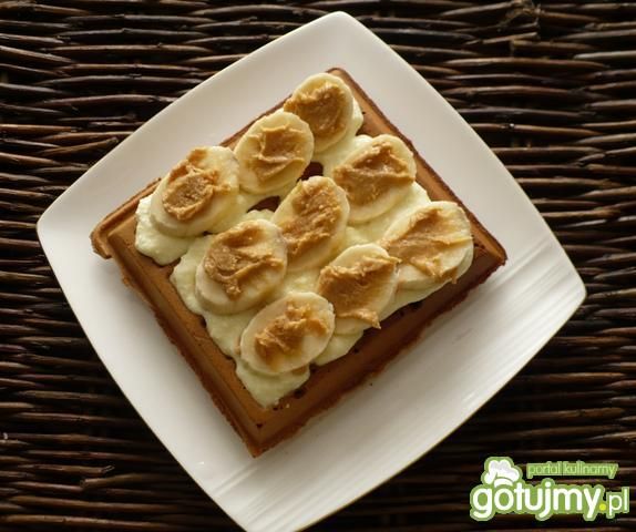 Pełnoziarniste gofry orzechowe z bananem Pełnoziarniste gofry orzechowe z bananem