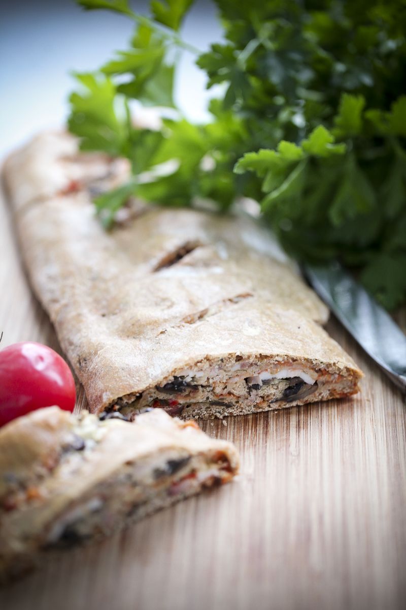 Pełnoziarnisty zwijas pełen przysmaków Pełnoziarnisty zwijas pełen przysmaków