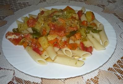 Penne rigate z warzywami Penne rigate z warzywami