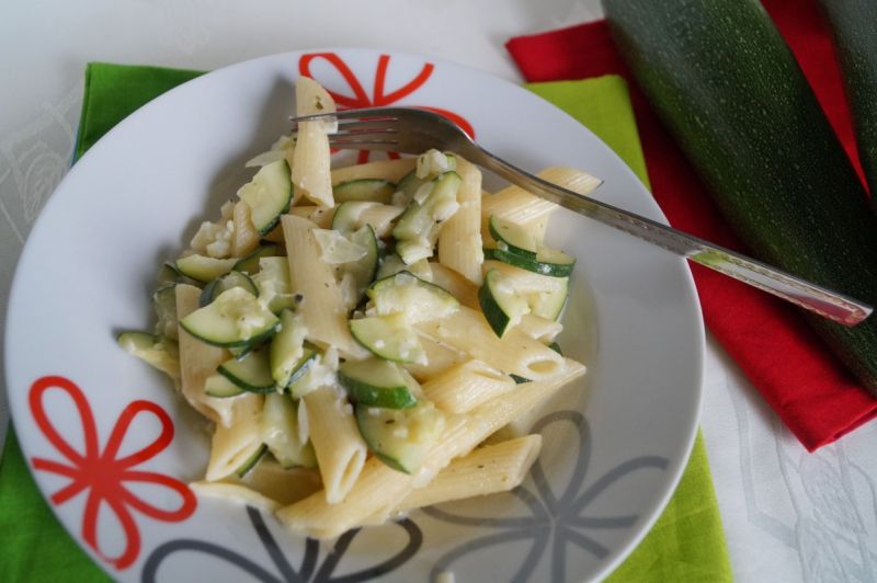 Penne z cukinią Penne z cukinią