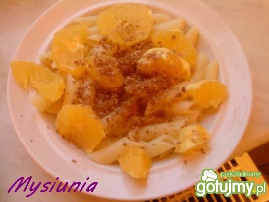 Penne z czekoladą i pomarańczą