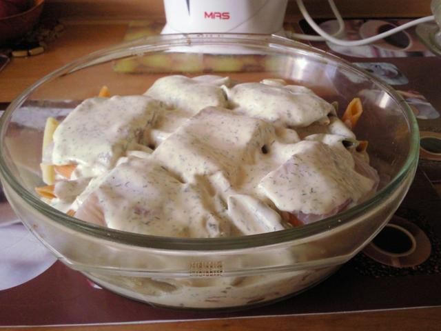 Penne z rybką w sosie koperkowym:) Penne z rybką w sosie koperkowym:)