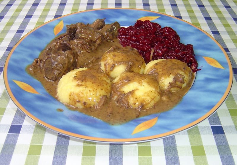 Peposo: Toskański gulasz wołowy w winie Peposo: Toskański gulasz wołowy w winie