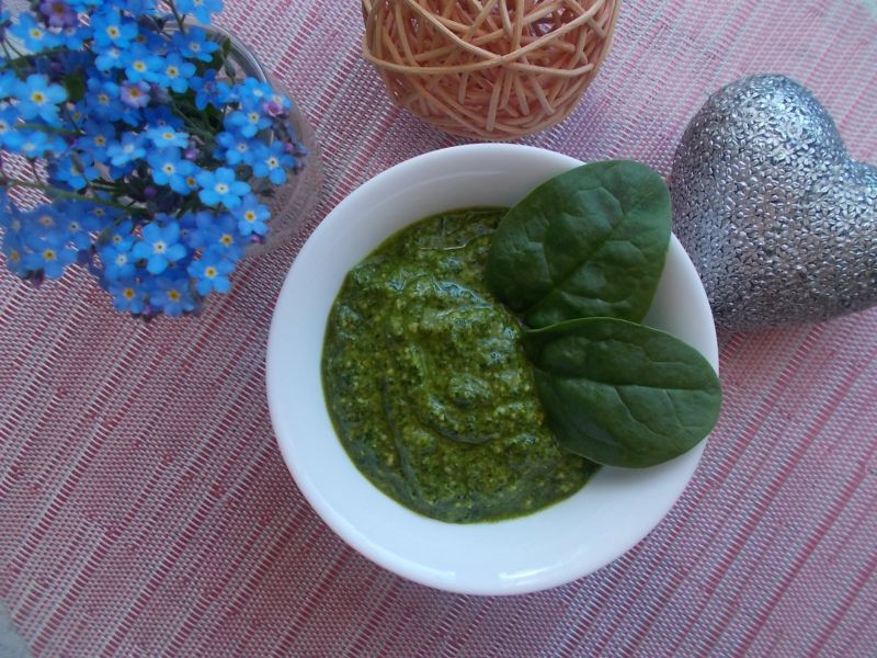 Pesto szpinakowe (vege)