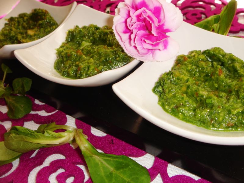 Pesto z roszponki i oliwek Pesto z roszponki i oliwek