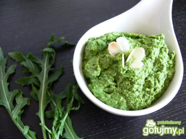 Pesto z rukoli i migdałów Pesto z rukoli i migdałów