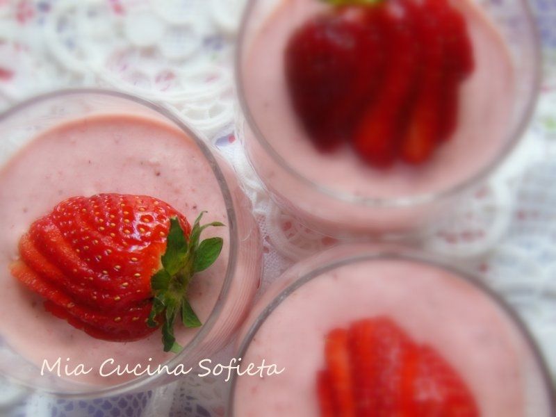 Pianka truskawkowa Pianka truskawkowa