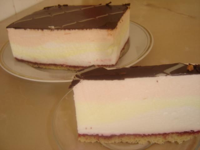 Piankowe mleczna pianka z polewą Piankowe mleczna pianka z polewą