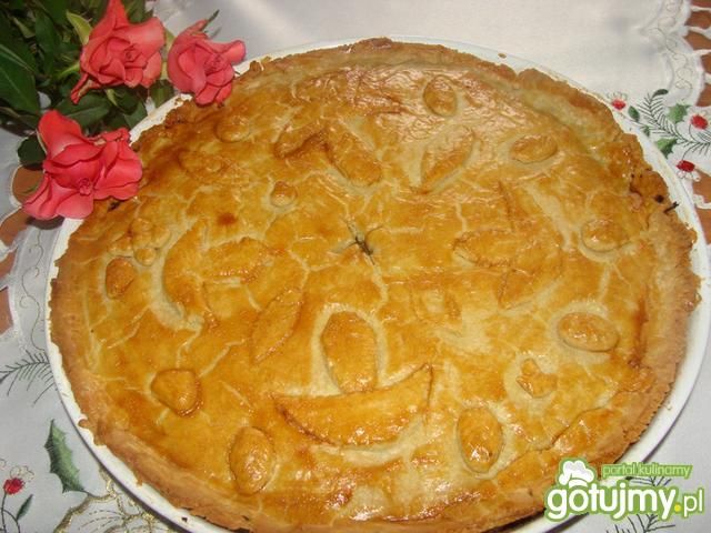 Pie z kapustą i pieczarkami