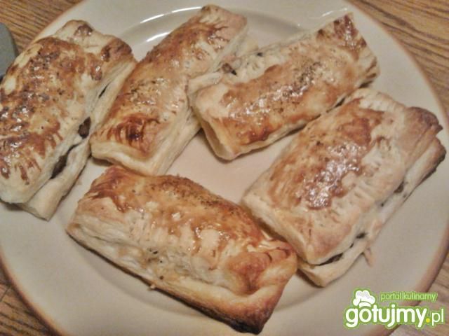 Pieczarki w cieście francuskim Pieczarki w cieście francuskim