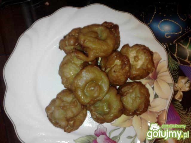 Pieczarki w cieście naleśnikowym  Pieczarki w cieście naleśnikowym