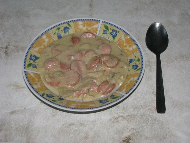 Pieczarki w śmietanie Pieczarki w śmietanie