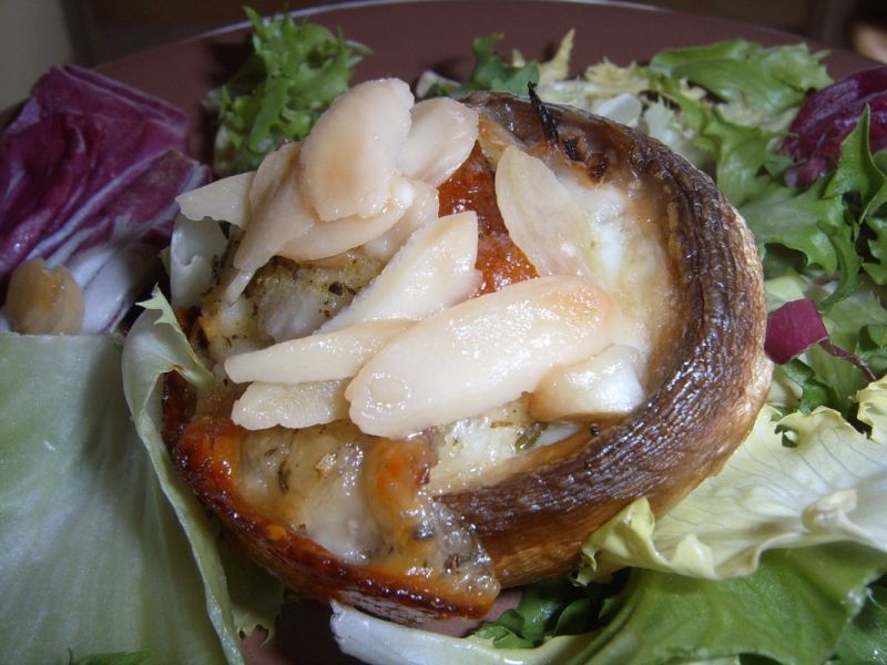 Pieczarki z mozzarellą Pieczarki z mozzarellą