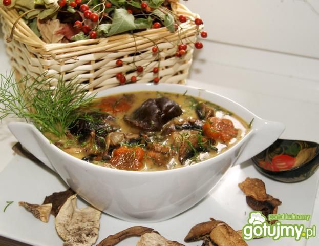 Pieczarkowa spod kapelusza