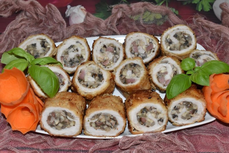 Pieczarkowe roladki Pieczarkowe roladki