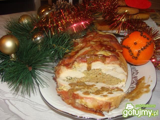 Pieczeń drobiowa z niespodzianką