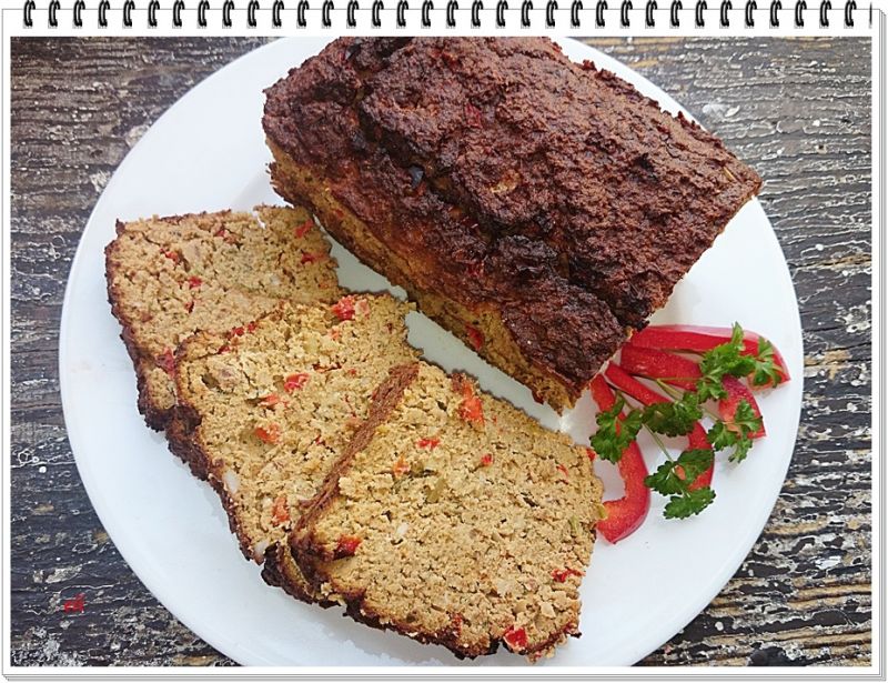 Pieczeń Eli z papryką ala pasztet Pieczeń Eli z papryką ala pasztet