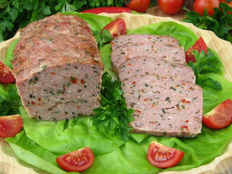 Pieczeń kanapkowa z suszonym szczypiorkiem Pieczeń kanapkowa z suszonym szczypiorkiem