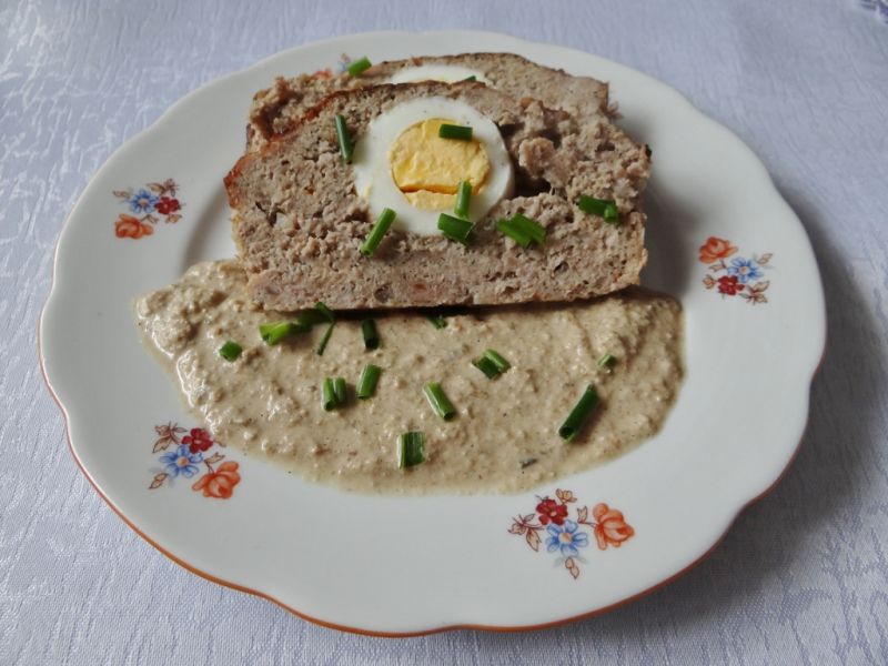 Pieczeń rzymska z sosem z pestek dyni Pieczeń rzymska z sosem z pestek dyni