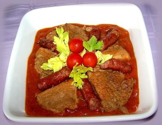Pieczeń sztygarska w sosie z Łowicza Pieczeń sztygarska w sosie z Łowicza
