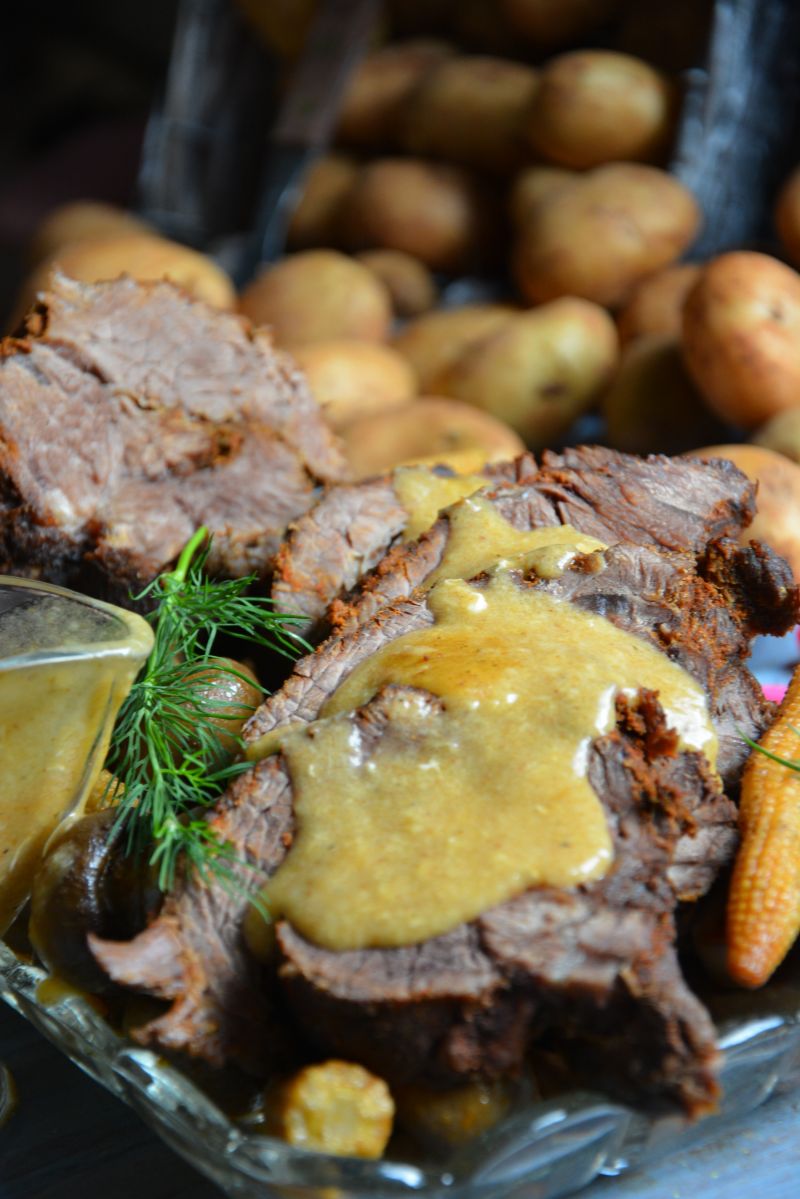 Pieczeń wołowa z rękawa w mleczku kokosowym