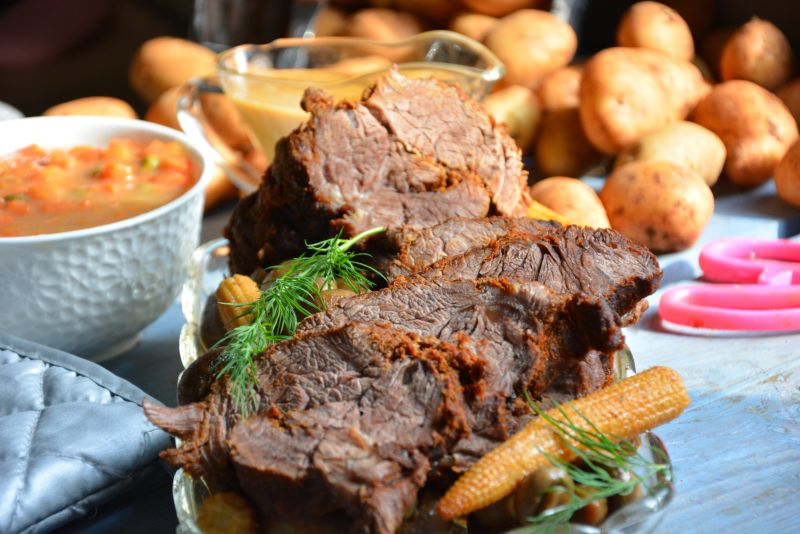 Pieczeń wołowa z rękawa w mleczku kokosowym